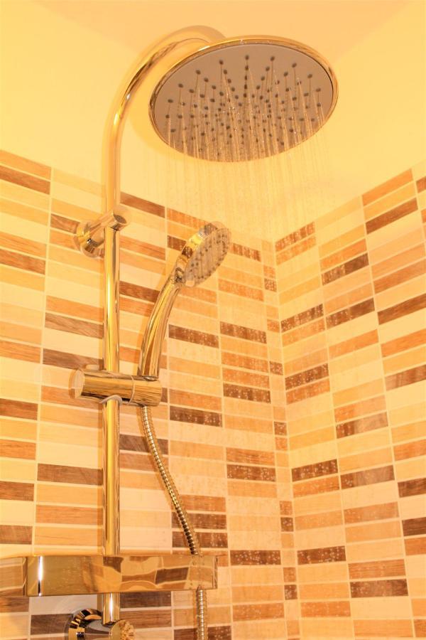 Trarego Haus Apartment Екстериор снимка